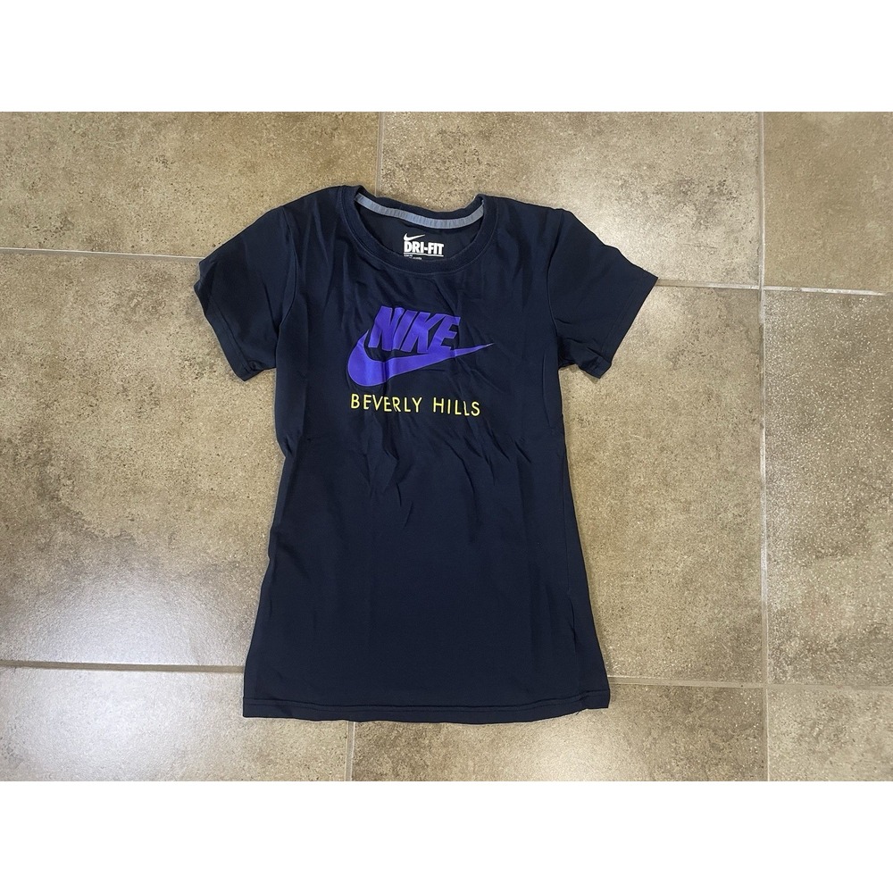 Nike Beverly Hills Women's S Black Graphic Print Crew Neck Short Sleeve T-Shirt